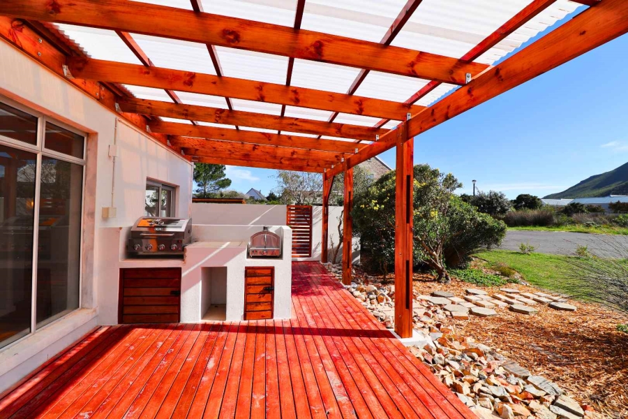4 Bedroom Property for Sale in Vermont Western Cape